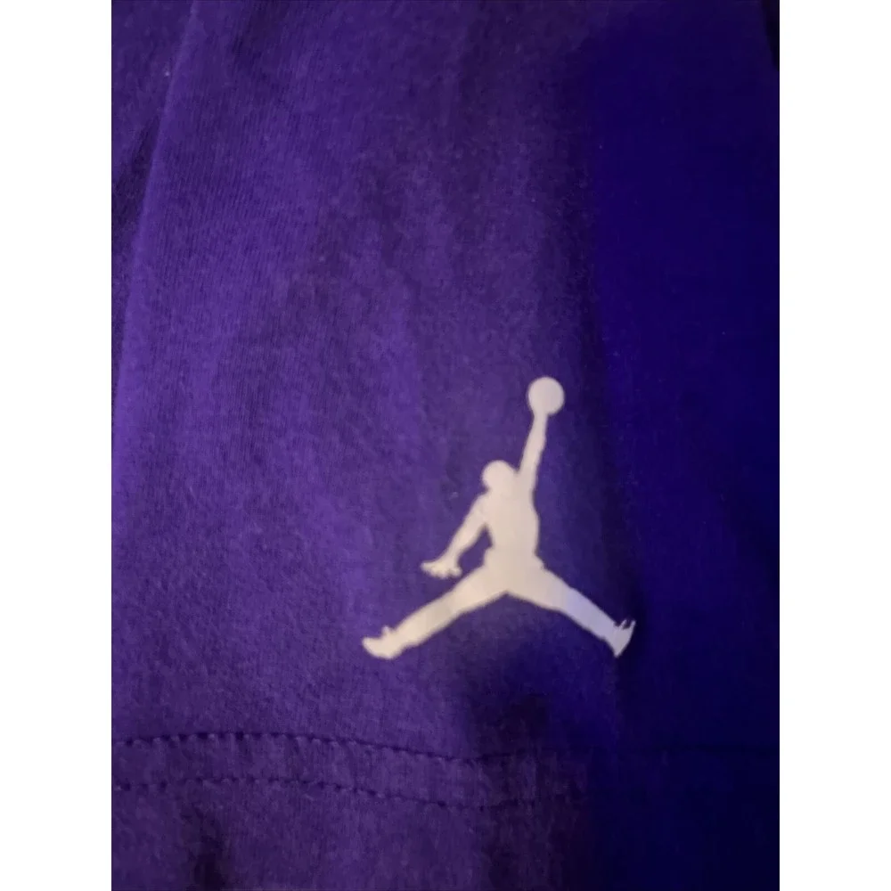 Nike & Jodan Air Purple T-Shirt Size Kids L - Picture 3 of 3